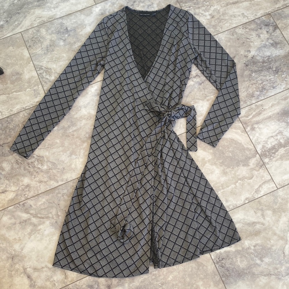 The Limited xs wrap dress.